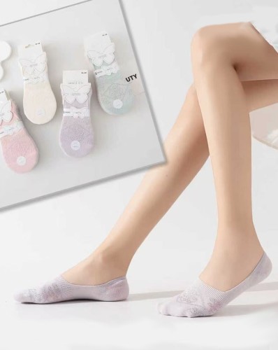 Baletki WiK Motyl 3522 wz.16 Ażur 35-42